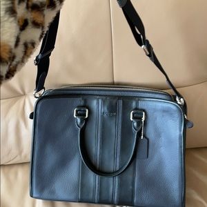 Coach Men Messenger/laptop Bag 💼